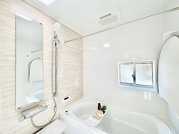 落ち着いた雰囲気でゆっくりお寛ぎいただけるバスルーム