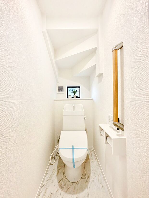 トイレは1階と2階それぞれに配置されていてとても便利です。