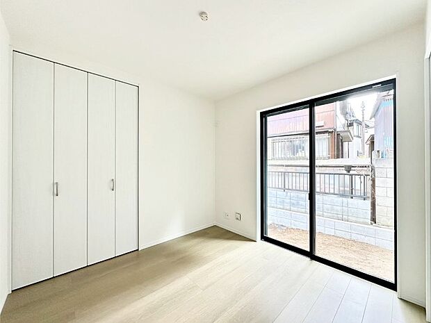 収納が充実しているので、居住スペースを広く使えます。