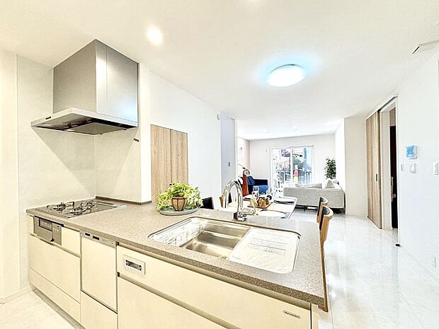 お料理を効率的に、楽しく!システムキッチン