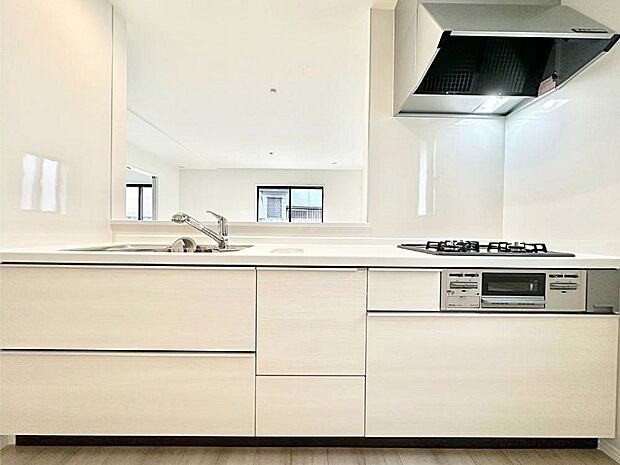 毎日使うキッチンだから、使いやすさ＆お手入れのしやすさにこだわりました。