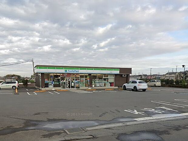 コンビニ 600m ファミリーマート所沢新町店