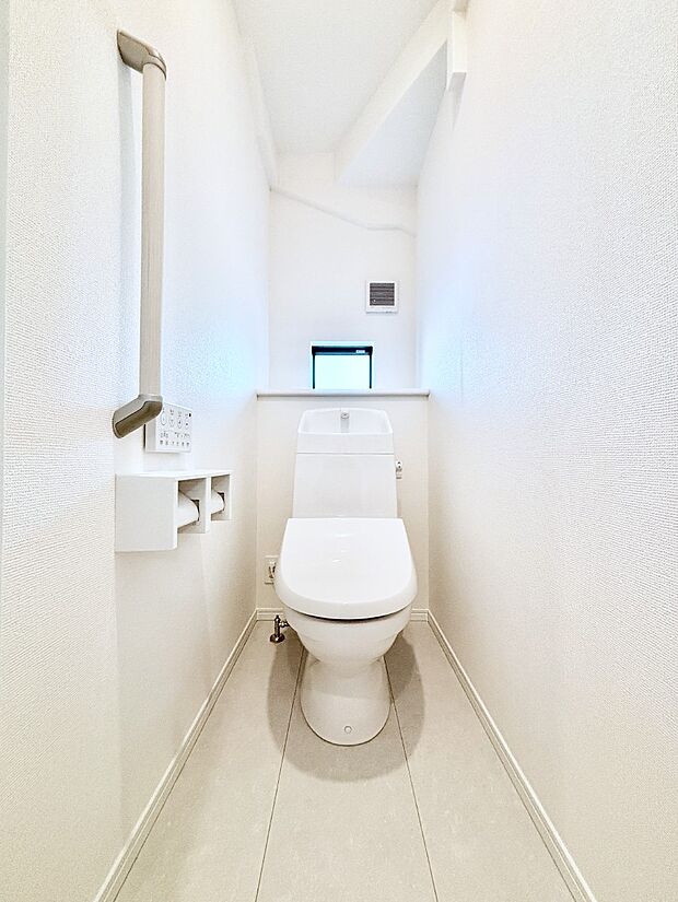 トイレは1階と2階それぞれに配置されていてとても便利です。