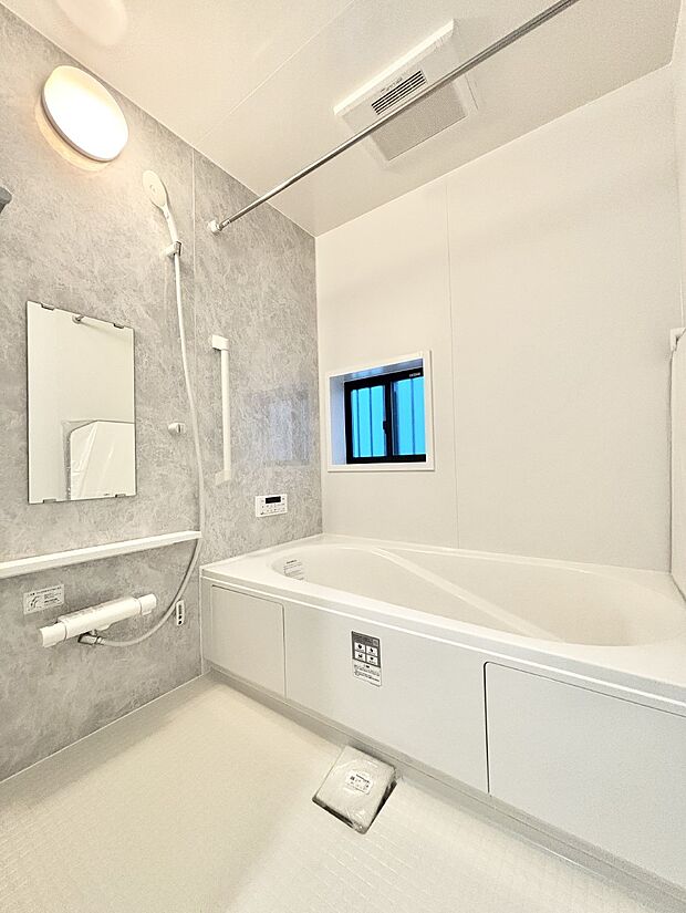 一日の疲れを癒やす大切なバスタイム。ゆっくりとお風呂を楽しんで疲れをとりたいですね!