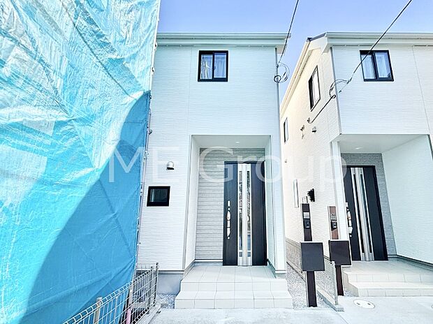 たっぷりの陽光と開放感に包まれる明るい住まい