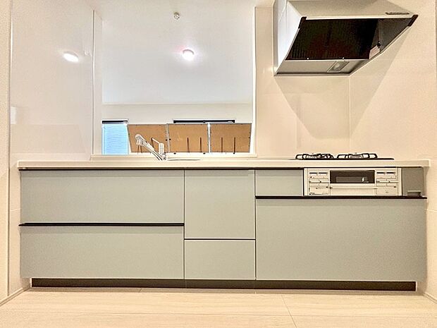 料理をしながらでもご家族との会話を楽しめる対面キッチン