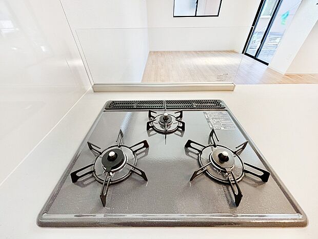 三口ガスコンロでお料理が一気にはかどりそう。