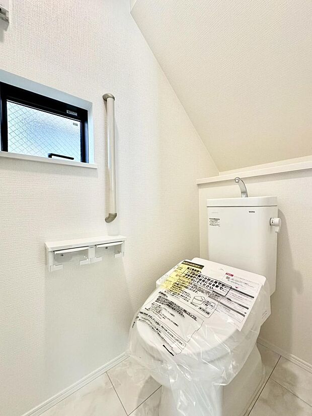 トイレは安心の2箇所！朝のバタバタも一安心です。