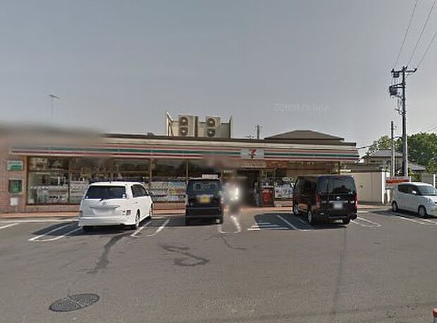 コンビニ 300m セブン-イレブン 朝霞岡3丁目店