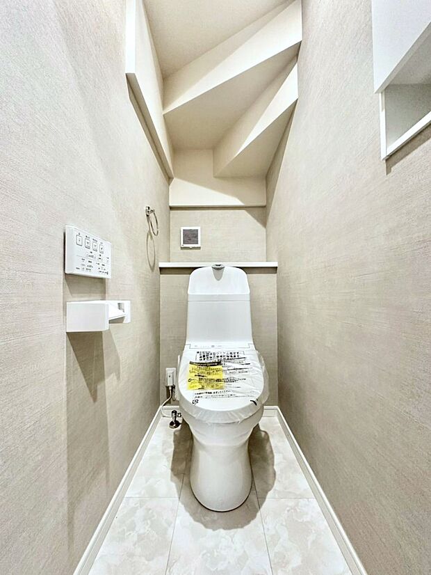 トイレは1階と2階それぞれに配置されていてとても便利です。 