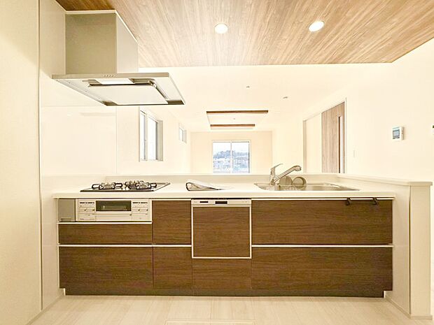 お料理を効率的に、楽しく！システムキッチン  