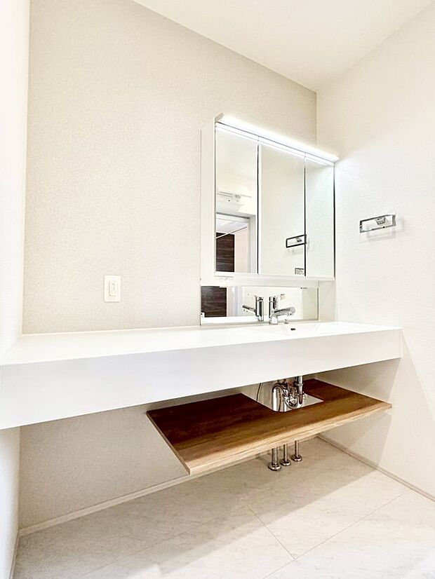 機能性に優れた洗面化粧台