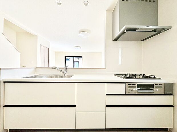 お料理を効率的に、楽しく！システムキッチン