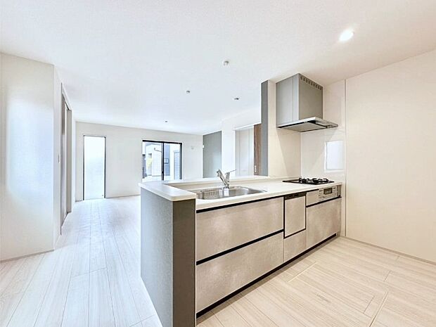 カウンター越しにお話しをしながら毎日のお料理をもっと楽しく