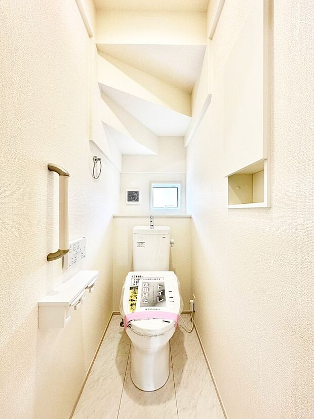 トイレは1階と2階それぞれに配置されていてとても便利です。