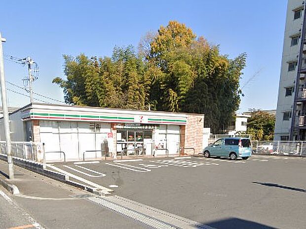 コンビニ 500m セブン-イレブン 新座道場1丁目店