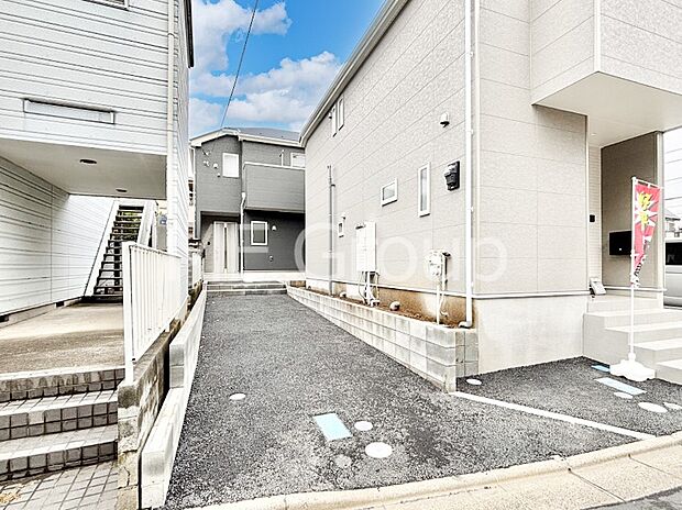 洗練された外観、上質な住空間が広がる室内は永く安心して過ごせる住居です。