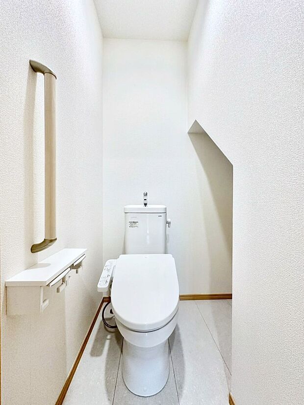 ウォシュレット付きトイレが1階と2階それぞれに配置されていてとても便利です。 