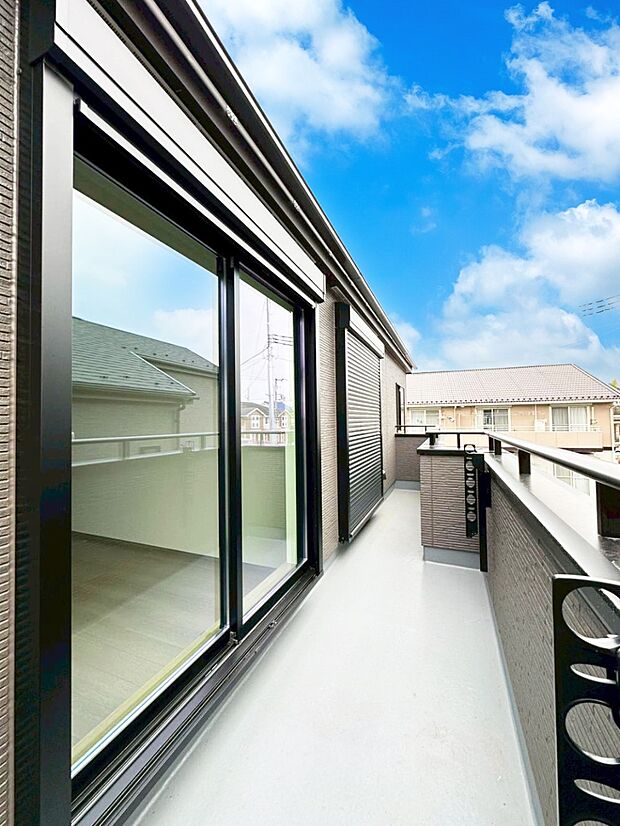 風通しの良いバルコニー