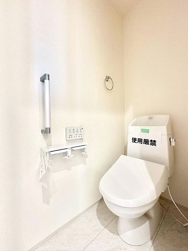 トイレは1階と2階それぞれに配置されていてとても便利です。 