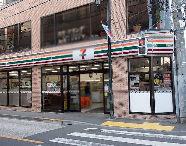 コンビニ 166m セブン-イレブン 小平一橋学園駅前店