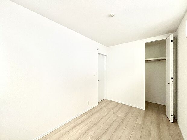 収納が充実しているので居住スペースを広々使えます