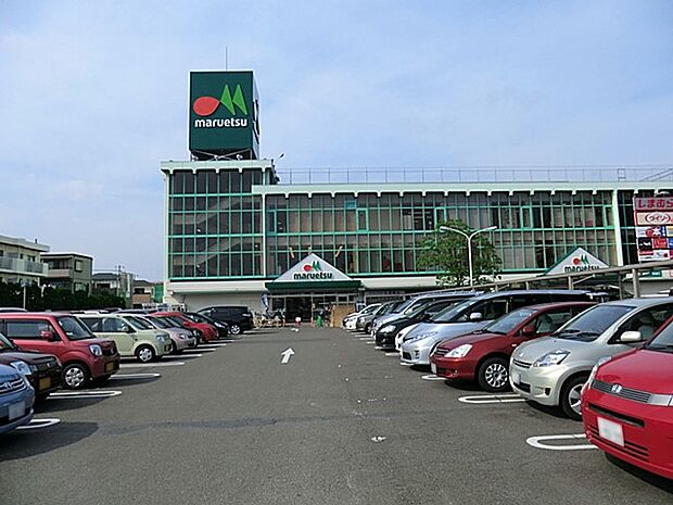 スーパー 2400m マルエツ 朝霞店