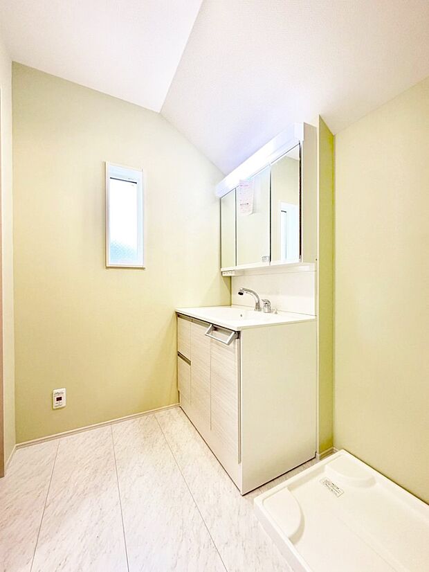 上質な洗面空間がゆとりの時間を演出