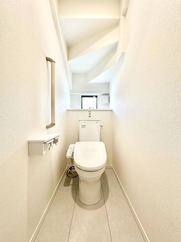 トイレは1階と2階それぞれに配置されていてとても便利です。