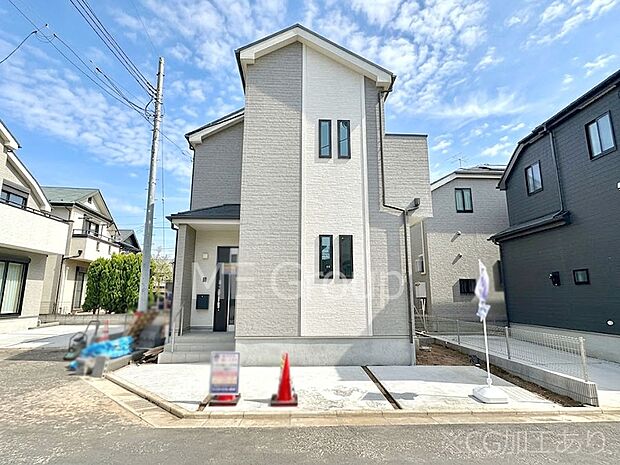 洗練された外観、上質な住空間が広がる室内は永く安心して過ごせる住居です。