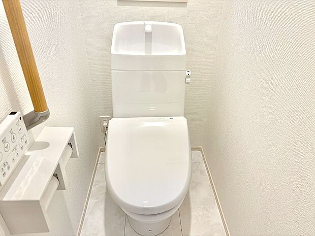 トイレは1階と2階それぞれに配置されていてとても便利です。 