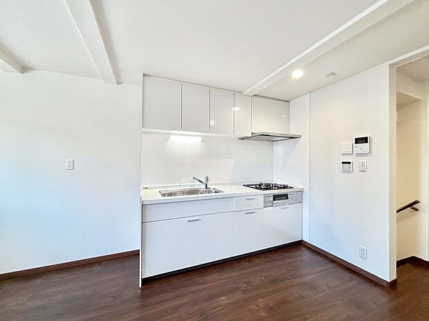 毎日使うキッチンだから、使いやすさ&お手入れのしやすさにこだわりました。