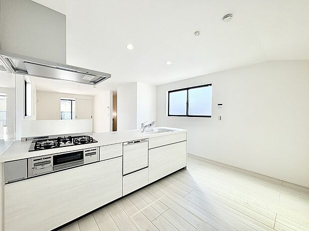 お料理を効率的に、楽しく！システムキッチン  