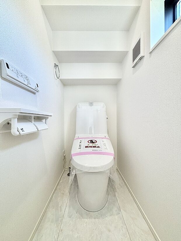 1階2階ともにウォシュレット機能付きトイレです！