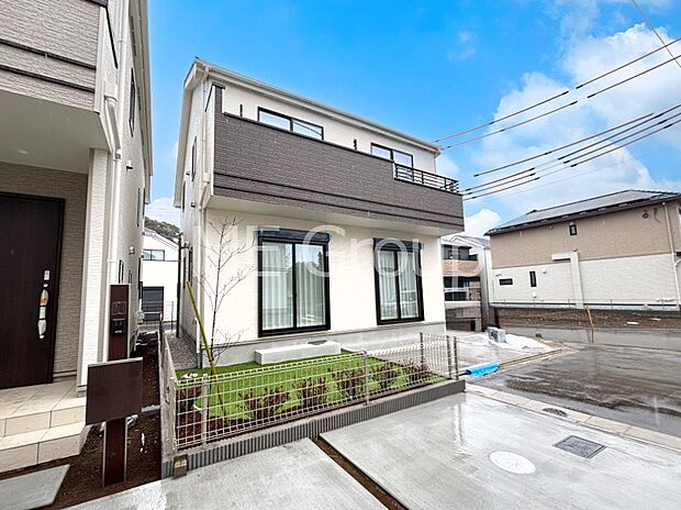 堂々完成!! ここから始まる新生活を応援いたします!