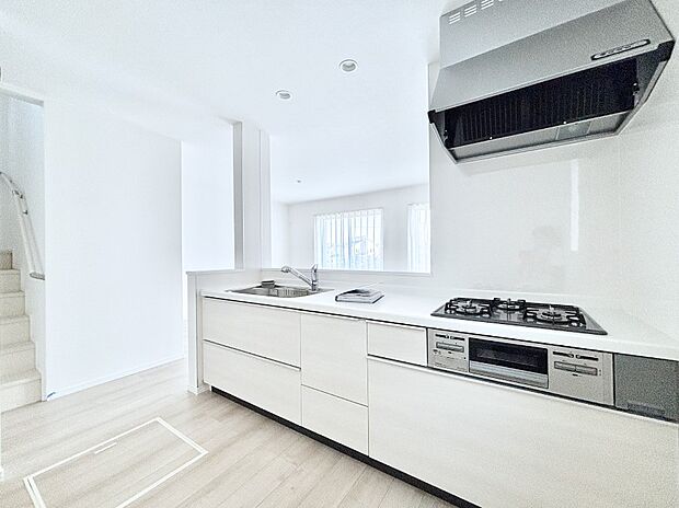 毎日使うキッチンだから、使いやすさ&お手入れのしやすさにこだわりました。