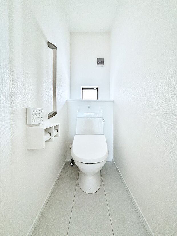 ウォシュレット付きトイレが1階と2階それぞれに配置されていてとても便利です。