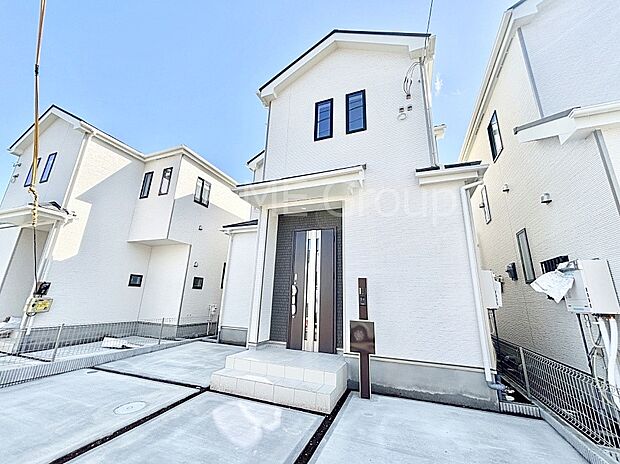 洗練された外観、上質な住空間が広がる室内は永く安心して過ごせる住居です。