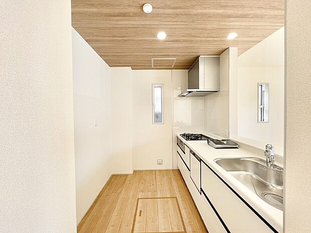 毎日使うキッチンだから、使いやすさ＆お手入れのしやすさにこだわりました。 