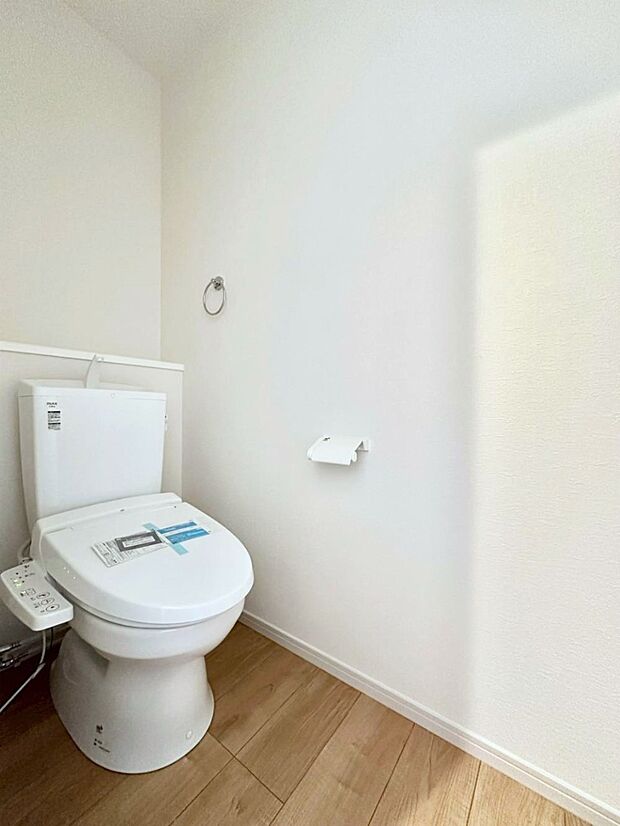 トイレは1階と2階それぞれに配置されていてとても便利です。