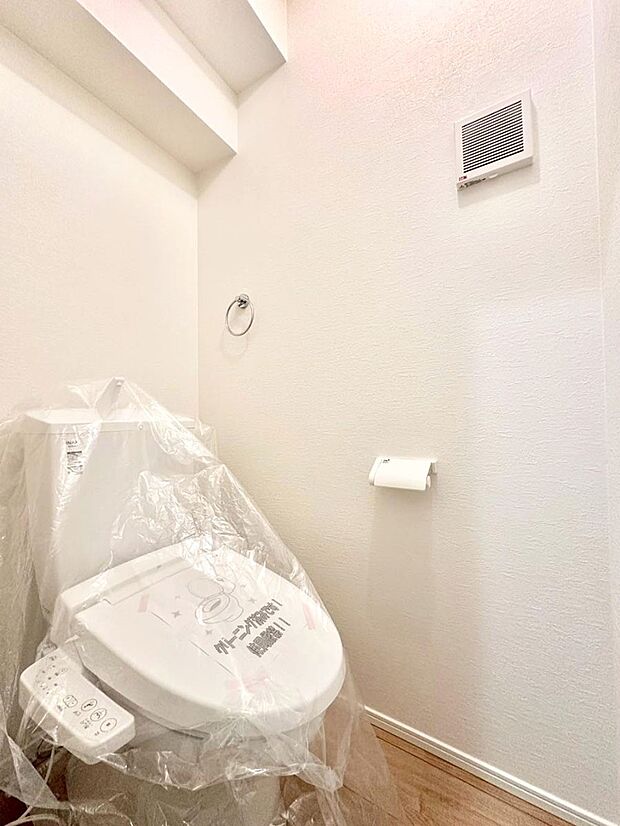 トイレは安心の2箇所!朝のバタバタも一安心です。