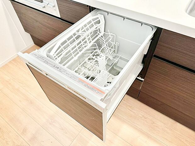 面倒なお片づけは食洗機にお任せ!家事の負担が減って、時間にも気持ちにもゆとりができます。