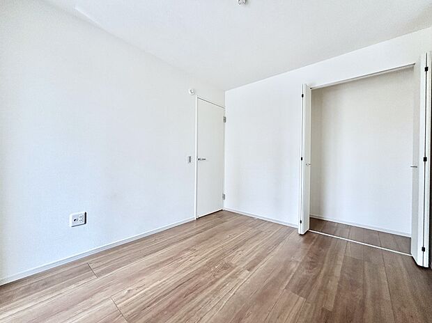 子供部屋にもおすすめな収納スペースたっぷりの居室