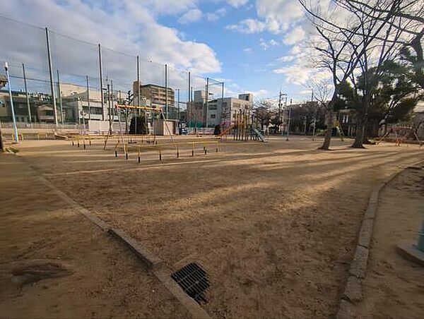 東中川公園まで約400m