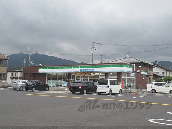 画像24:ファミリーマート　貴生川駅前店まで450メートル