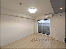 ウエスト　コミタリアIII 3階1Kのリビング/ダイニング