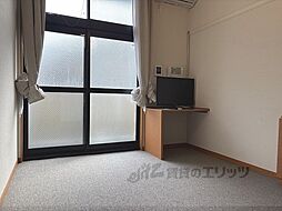 レオパレスレスペート 303 3階1Kのリビング/ダイニング