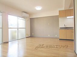 セリマンション 3階2LDKのリビング/ダイニング