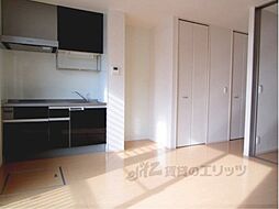 ボンヌ・シャンス　Ｄｅｕｘ 1階1LDKのリビング/ダイニング