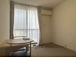 レオパレス彦根後三条 209 2階1Kのリビング/ダイニング